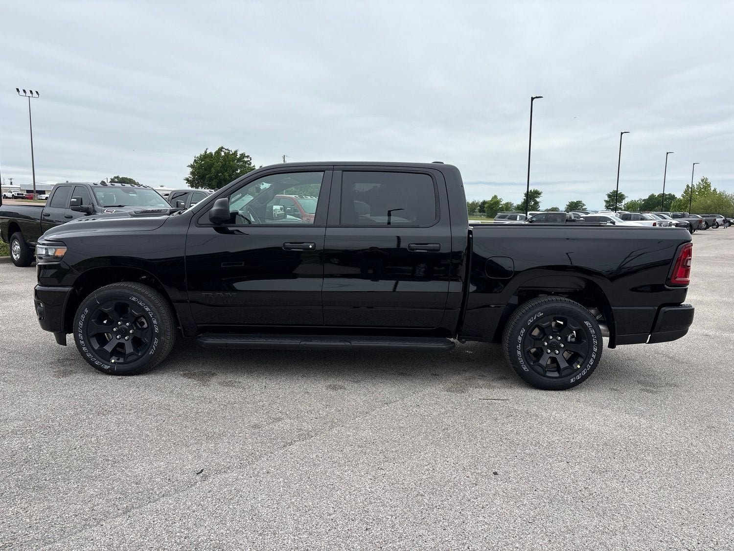 2026 RAM Ram 1500 RAM 1500 EXPRESS CREW CAB 4X4 5'7' BOX
