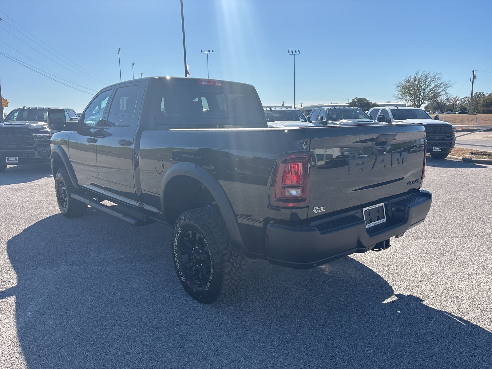 2026 RAM Ram 2500 RAM 2500 TRADESMAN CREW CAB 4X4 6'4' BOX