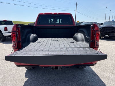 2026 RAM Ram 2500 RAM 2500 BLACK EXPRESS CREW CAB 4X4 6'4' BOX