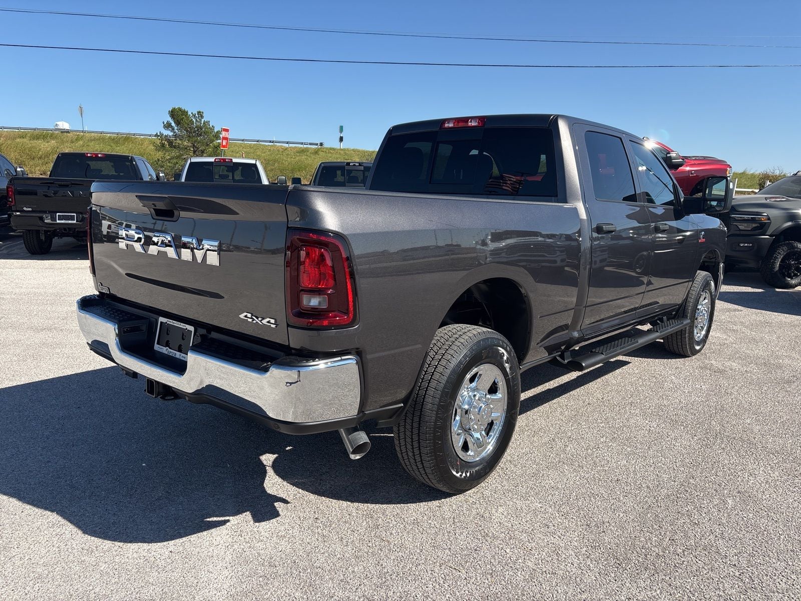 2026 RAM Ram 2500 RAM 2500 TRADESMAN CREW CAB 4X4 6'4' BOX