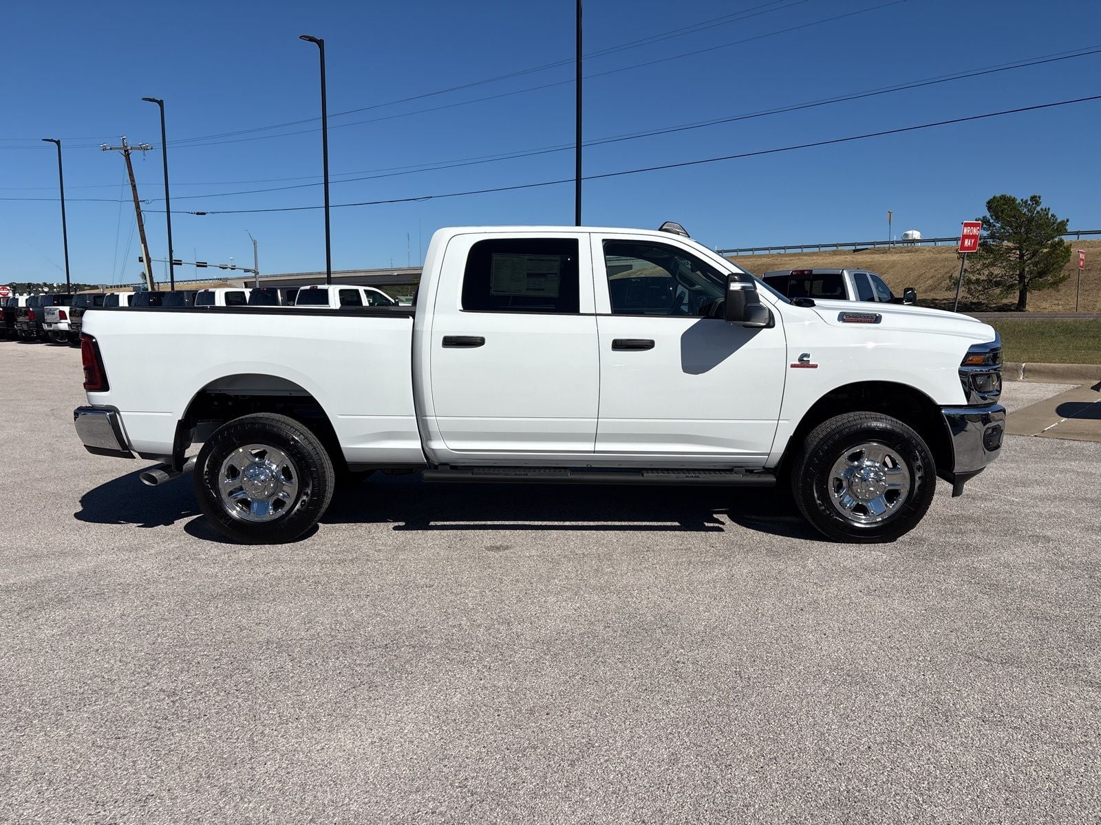2026 RAM Ram 2500 RAM 2500 TRADESMAN CREW CAB 4X4 6'4' BOX