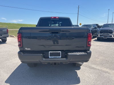 2026 RAM Ram 2500 RAM 2500 BLACK EXPRESS CREW CAB 4X4 6'4' BOX