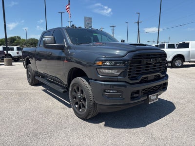 2026 RAM Ram 2500 RAM 2500 BLACK EXPRESS CREW CAB 4X4 6'4' BOX
