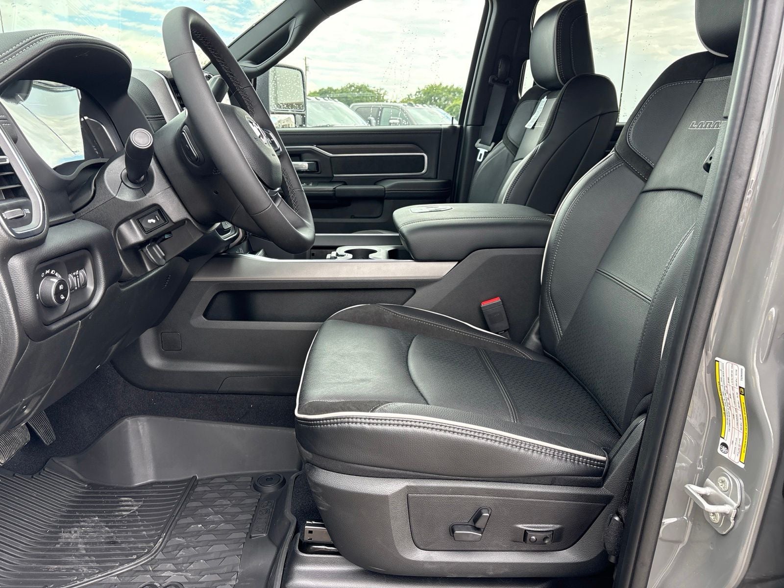 2026 RAM Ram 2500 RAM 2500 LARAMIE CREW CAB 4X4 6'4' BOX