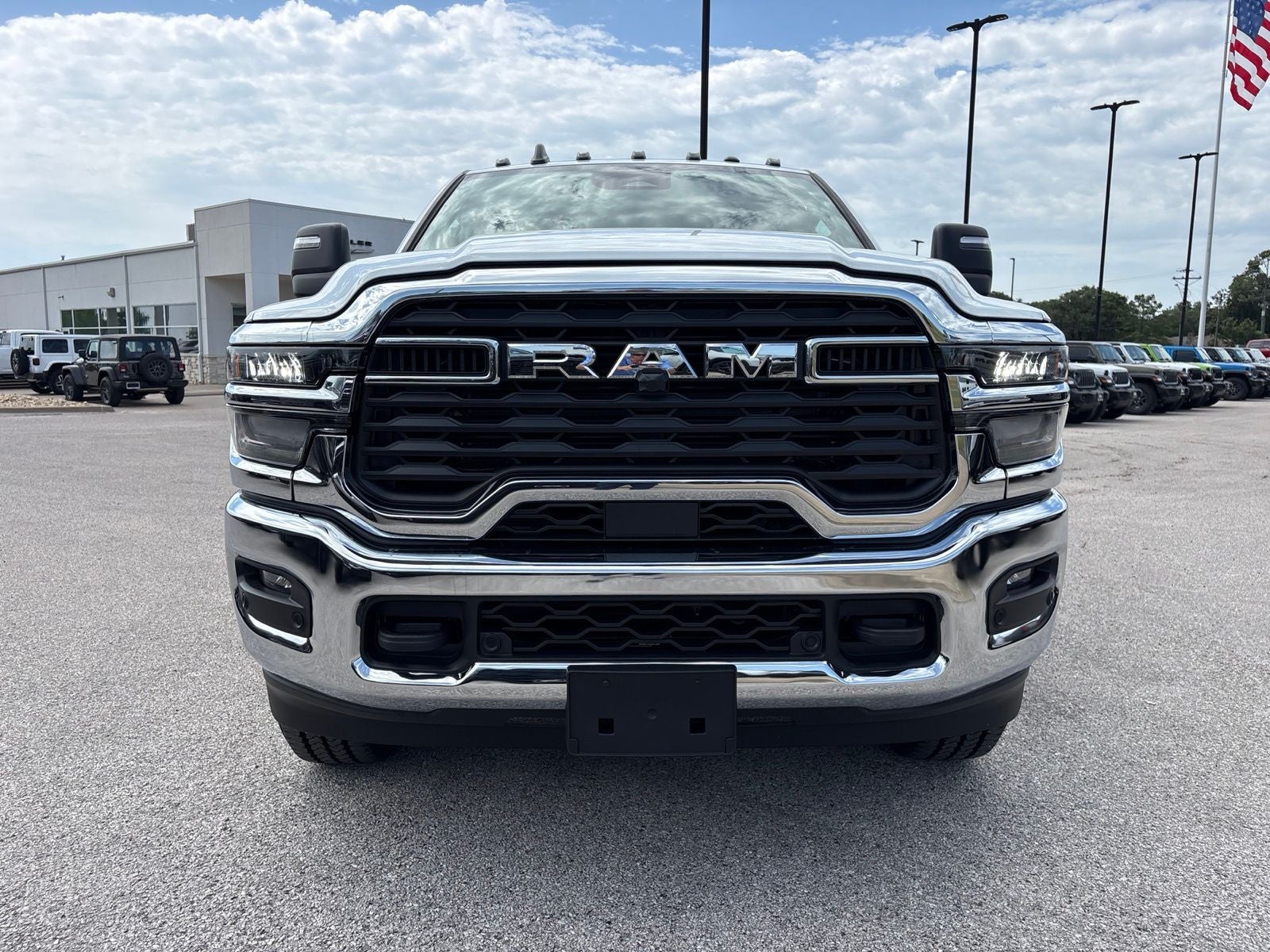 2026 RAM Ram 2500 RAM 2500 TRADESMAN CREW CAB 4X4 8' BOX