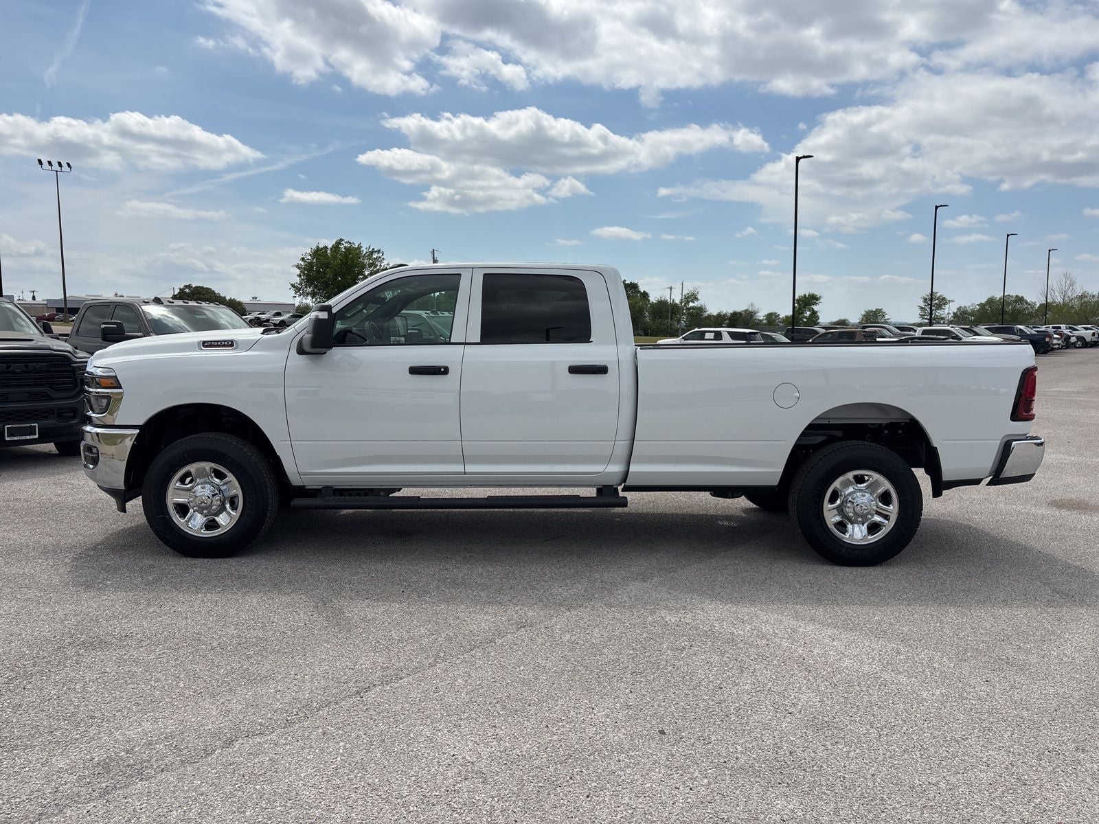 2026 RAM Ram 2500 RAM 2500 TRADESMAN CREW CAB 4X4 8' BOX
