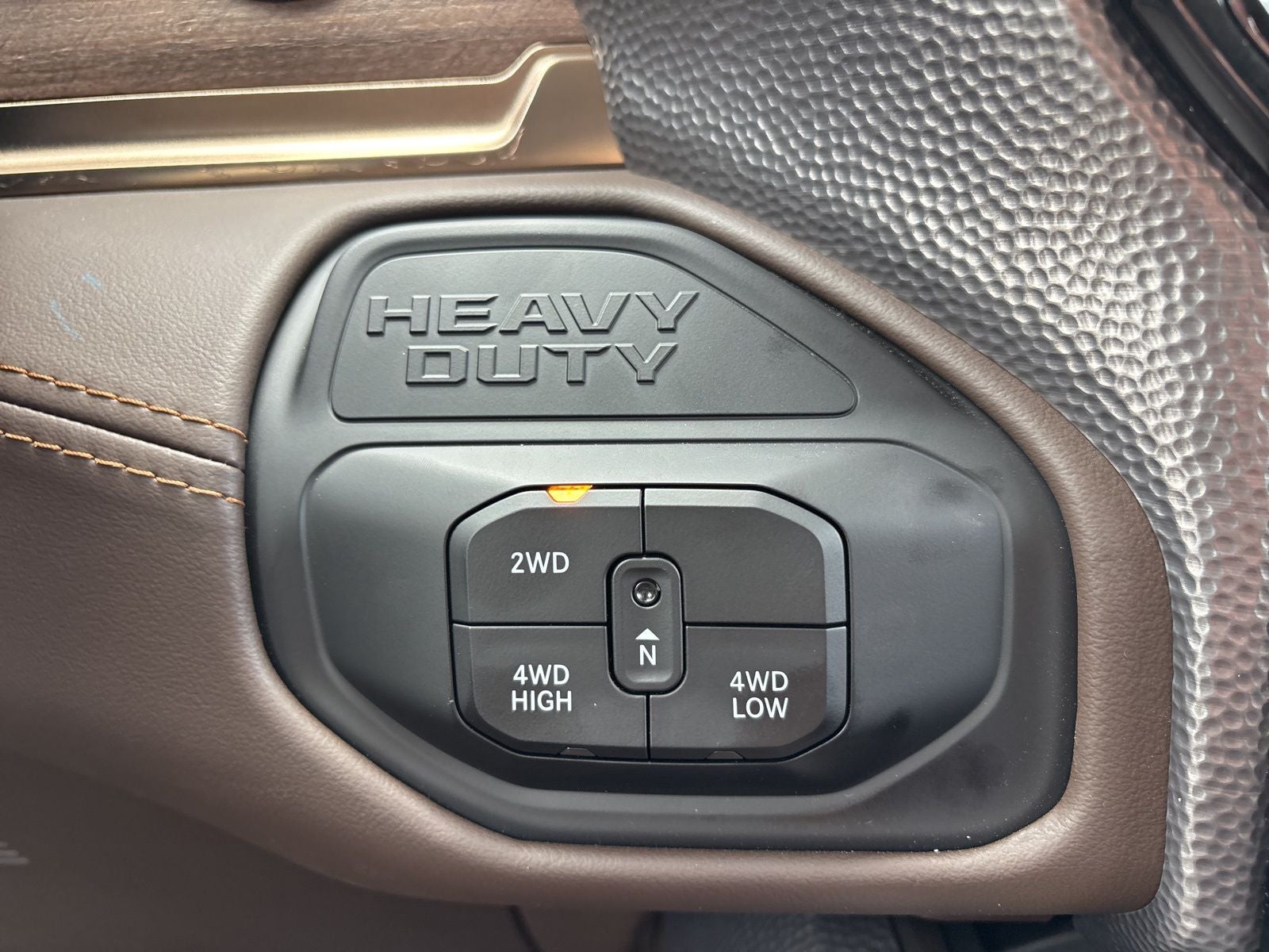 2026 RAM Ram 2500 RAM 2500 LIMITED LONGHORN CREW CAB 4X4 6'4' BOX