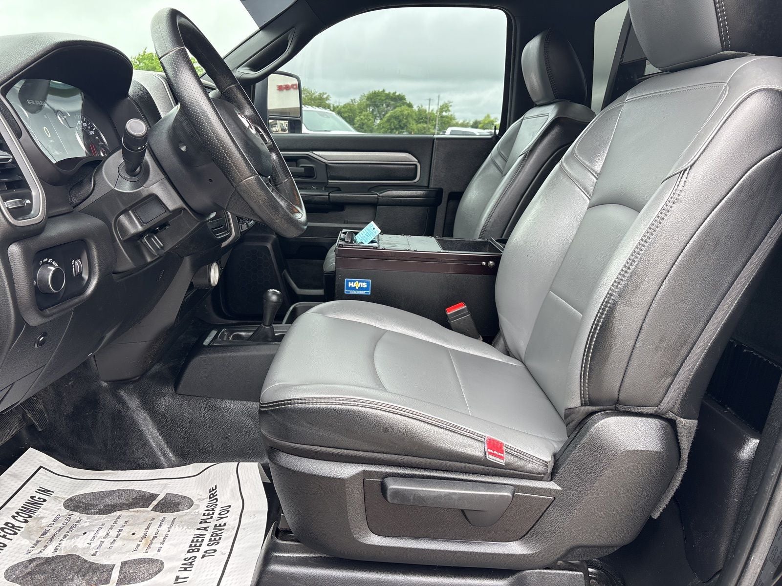 2024 RAM 3500 Chassis Tradesman/SLT