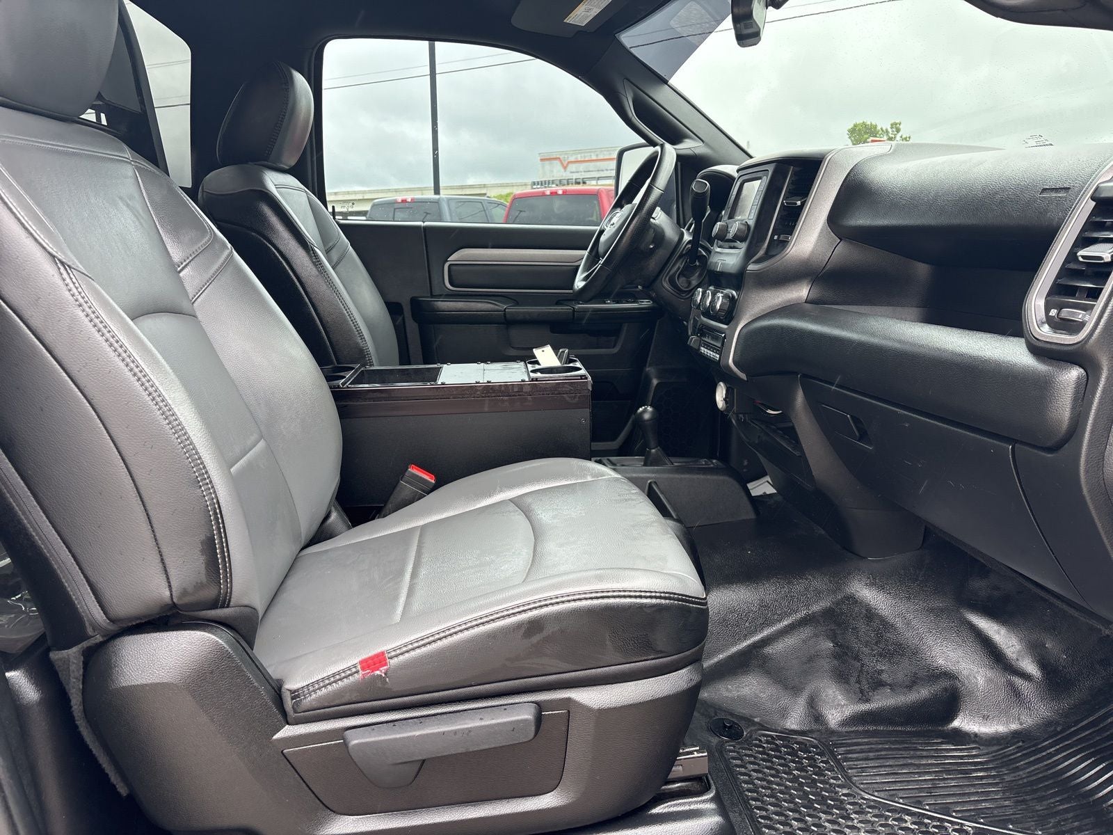 2024 RAM 3500 Chassis Tradesman/SLT