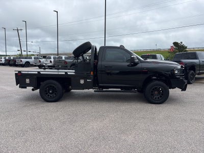 2024 RAM 3500 Chassis Tradesman/SLT