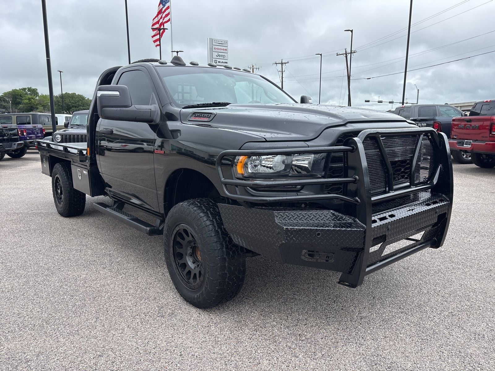 2024 RAM 3500 Chassis Tradesman/SLT