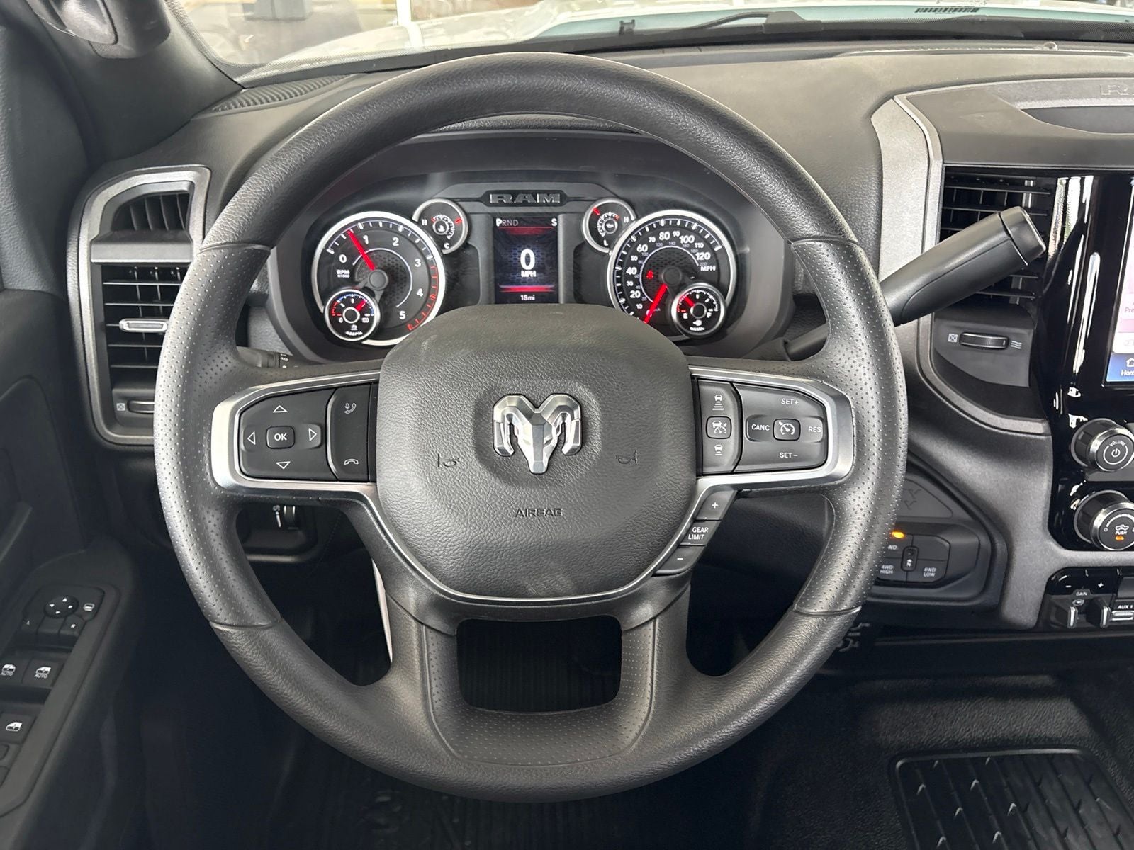 2027 RAM 3500 Chassis Cab Tradesman