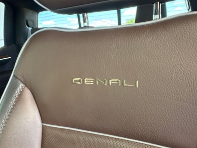 2022 GMC Sierra 1500 4WD Crew Cab Short Box Denali