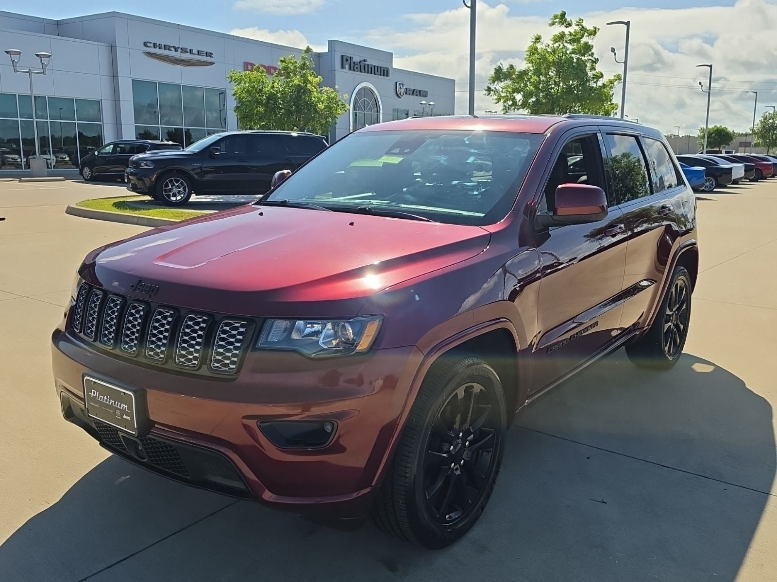 2020 Jeep Grand Cherokee Altitude 4x2