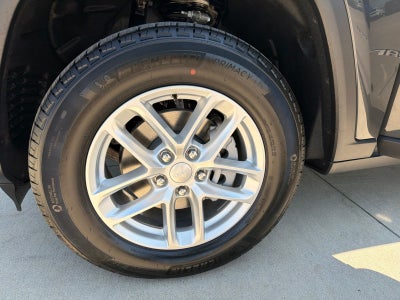 2026 Jeep Grand Cherokee GRAND CHEROKEE LAREDO 4X2