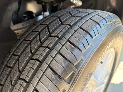 2026 Jeep Grand Cherokee GRAND CHEROKEE LAREDO 4X2