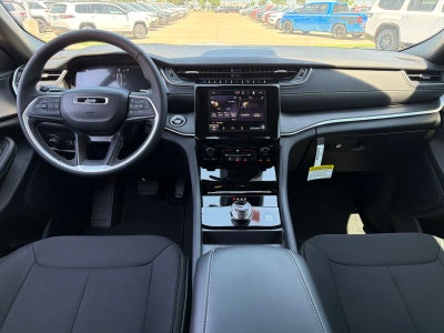 2026 Jeep Grand Cherokee GRAND CHEROKEE LAREDO 4X2