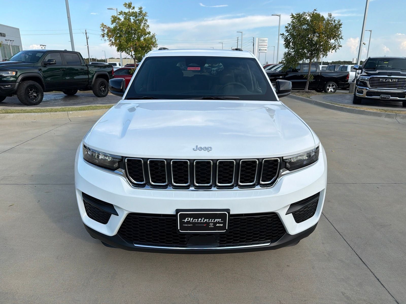 2027 Jeep Grand Cherokee Laredo X