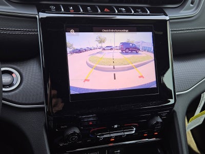 2025 Jeep Grand Cherokee GRAND CHEROKEE LAREDO X 4X2