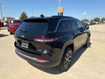 2027 Jeep Grand Cherokee Laredo X