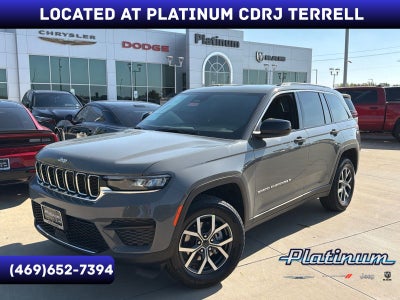 2027 Jeep Grand Cherokee Laredo X