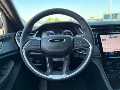 2027 Jeep Grand Cherokee Laredo X