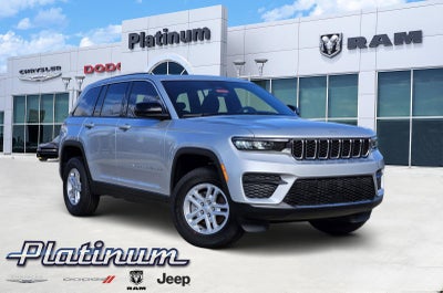 2025 Jeep Grand Cherokee GRAND CHEROKEE LAREDO 4X4