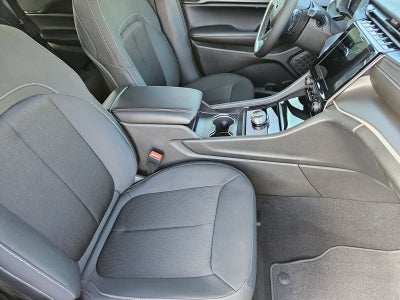 2025 Jeep Grand Cherokee GRAND CHEROKEE LAREDO 4X4