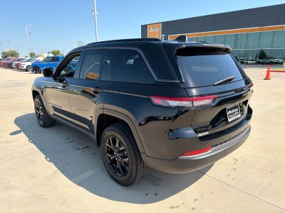 2026 Jeep Grand Cherokee GRAND CHEROKEE LAREDO ALTITUDE 4X4