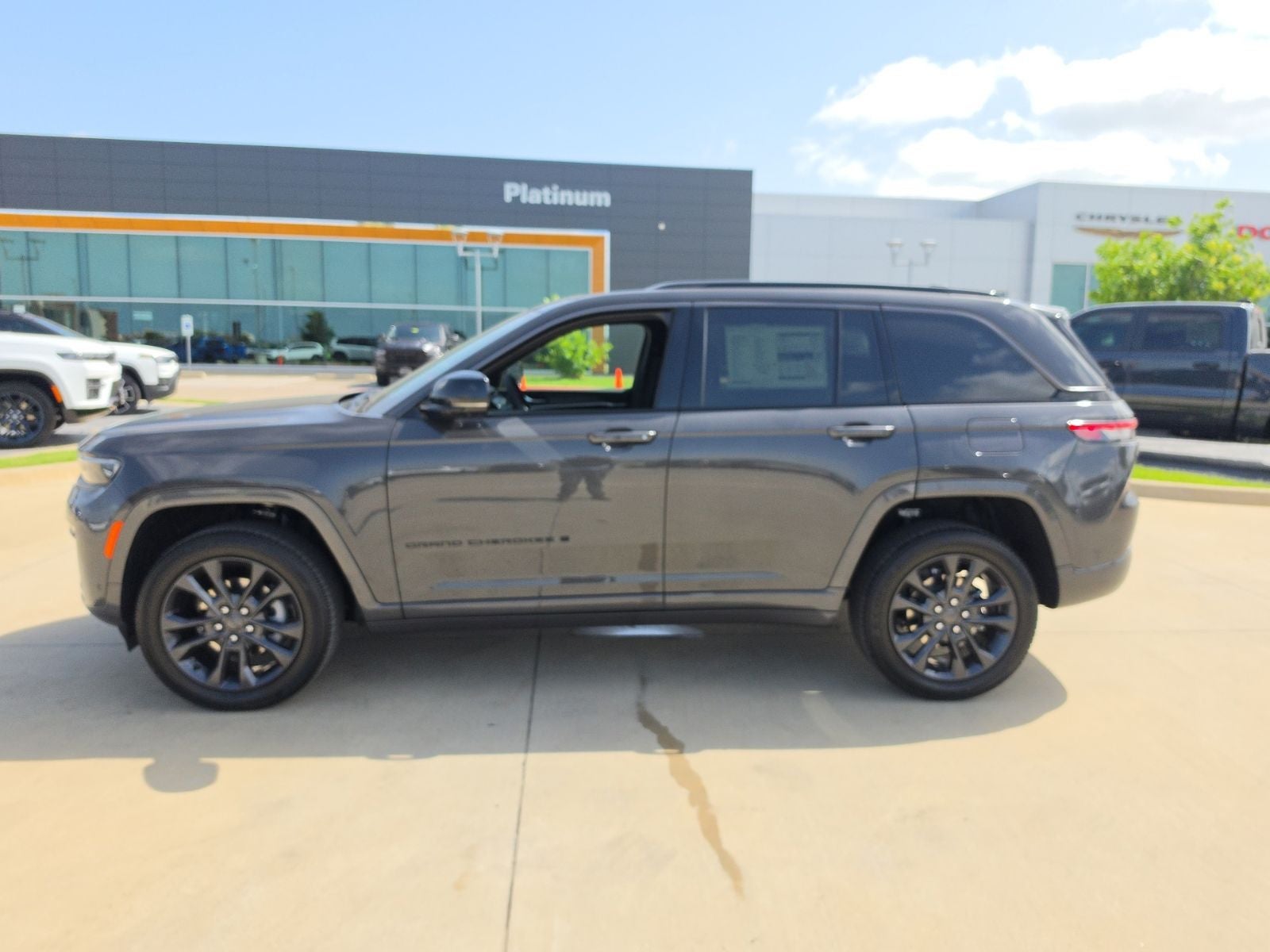 2026 Jeep Grand Cherokee GRAND CHEROKEE LIMITED RESERVE 4X4