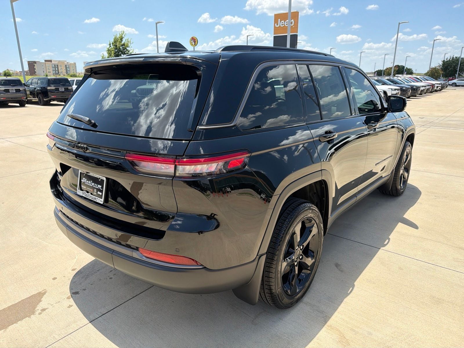2026 Jeep Grand Cherokee GRAND CHEROKEE LIMITED 4X4