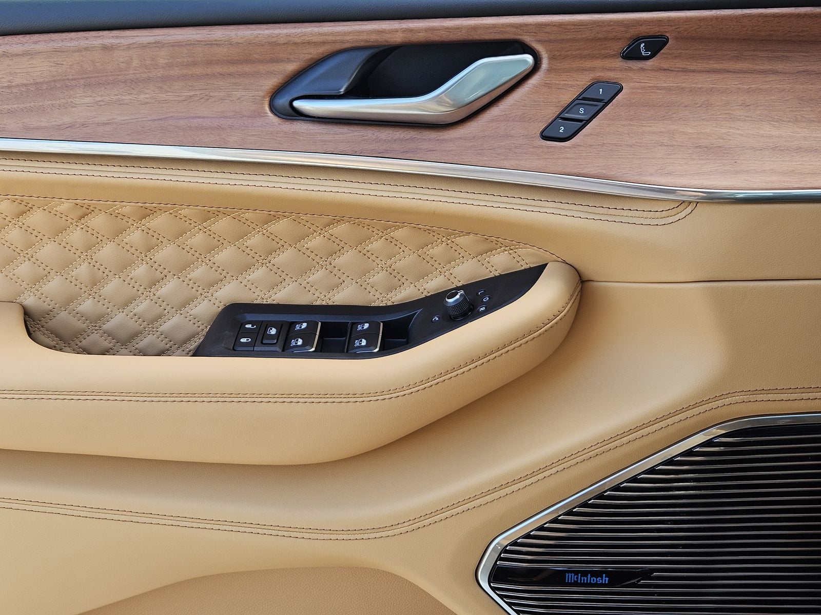 2025 Jeep Grand Cherokee GRAND CHEROKEE SUMMIT RESERVE 4X4