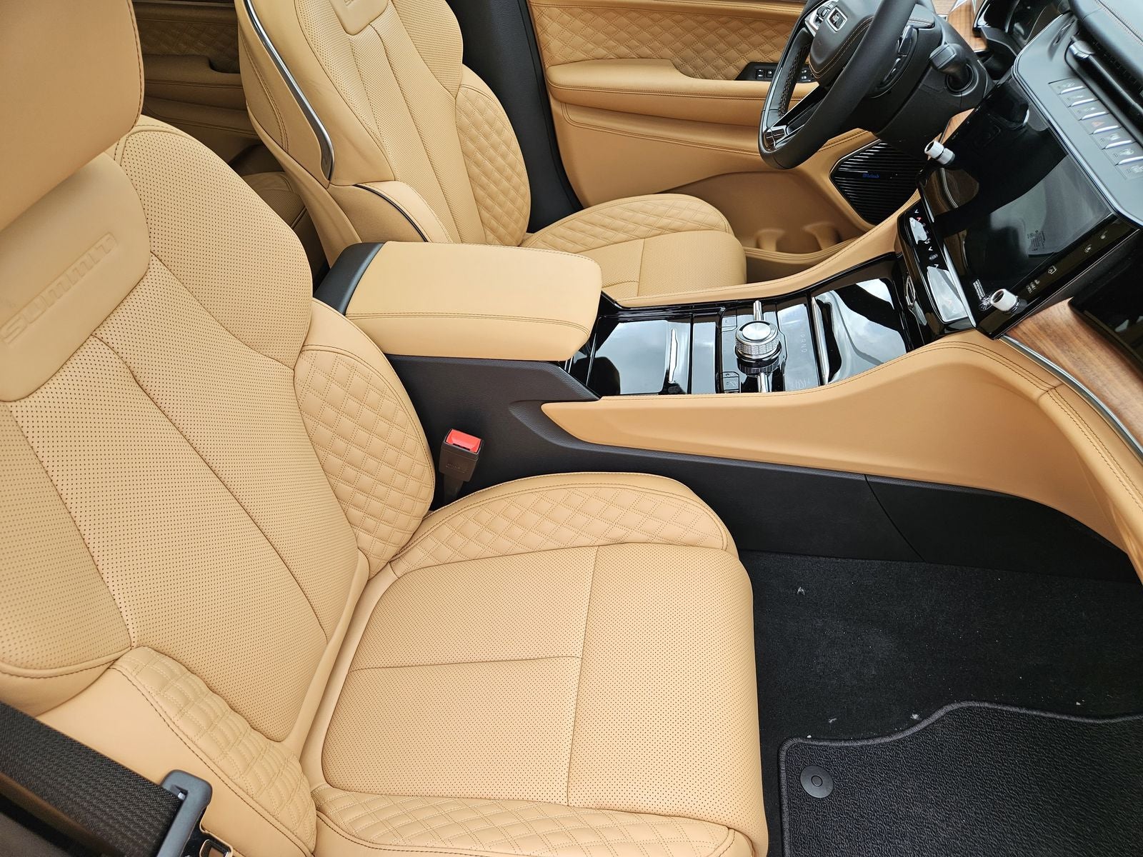 2026 Jeep Grand Cherokee GRAND CHEROKEE SUMMIT 4X4