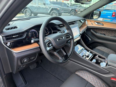 2027 Jeep Grand Cherokee Summit