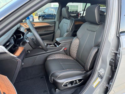 2027 Jeep Grand Cherokee Summit