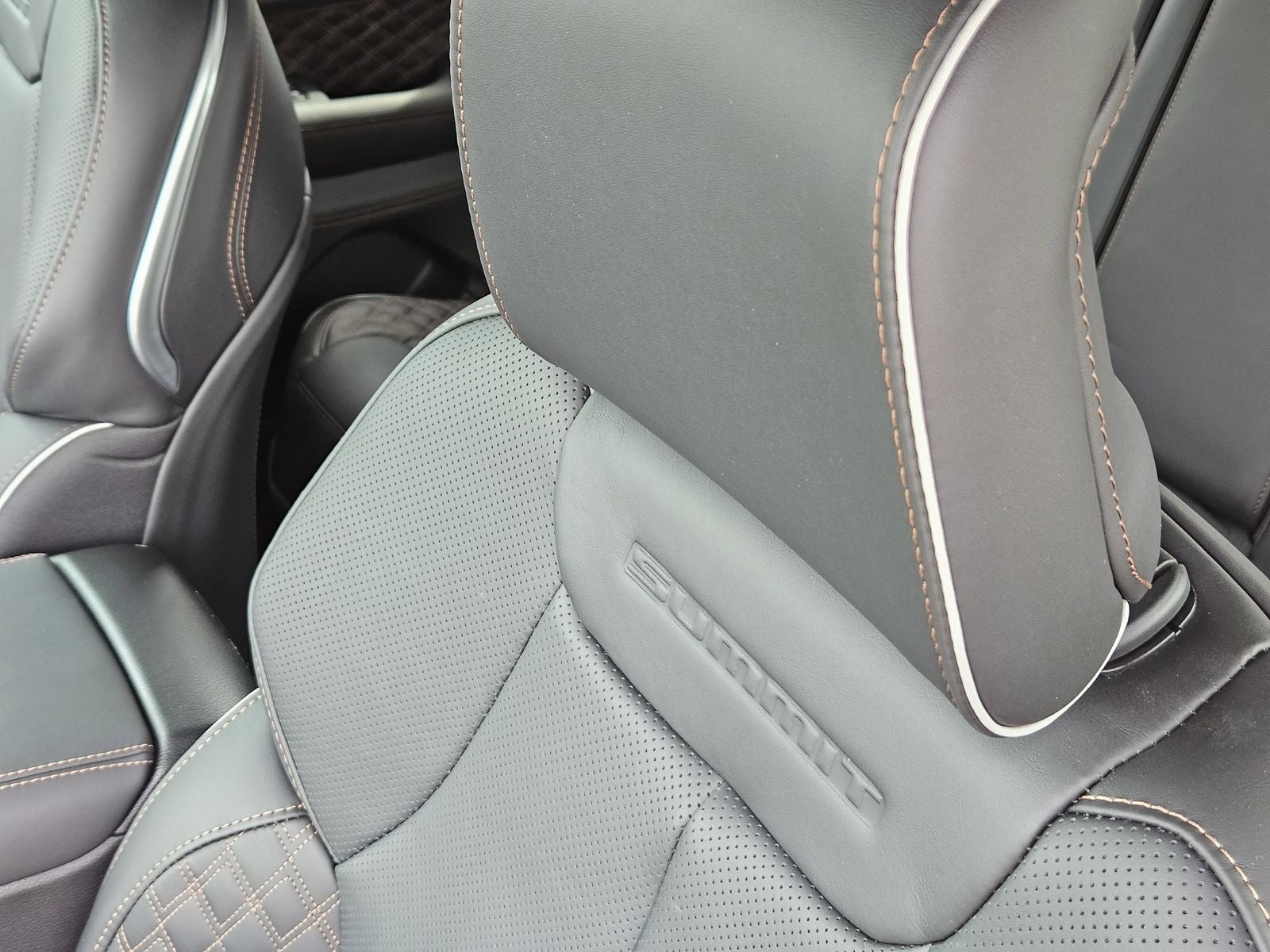 2026 Jeep Grand Cherokee GRAND CHEROKEE SUMMIT 4X4