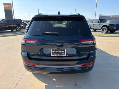 2027 Jeep Grand Cherokee Summit