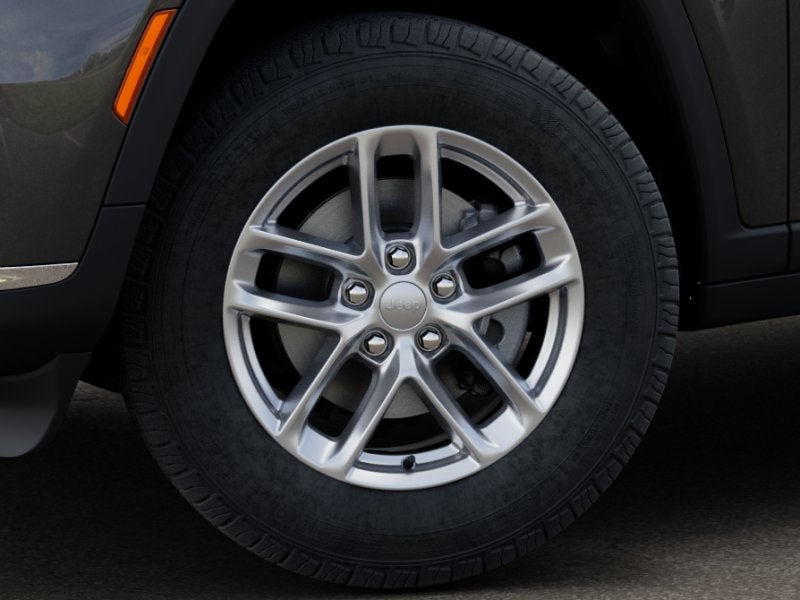 2025 Jeep Grand Cherokee L GRAND CHEROKEE L LAREDO X 4X2