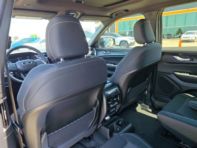 2026 Jeep Grand Cherokee L GRAND CHEROKEE L LAREDO X 4X2