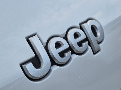 2025 Jeep Grand Cherokee L GRAND CHEROKEE L LAREDO X 4X2