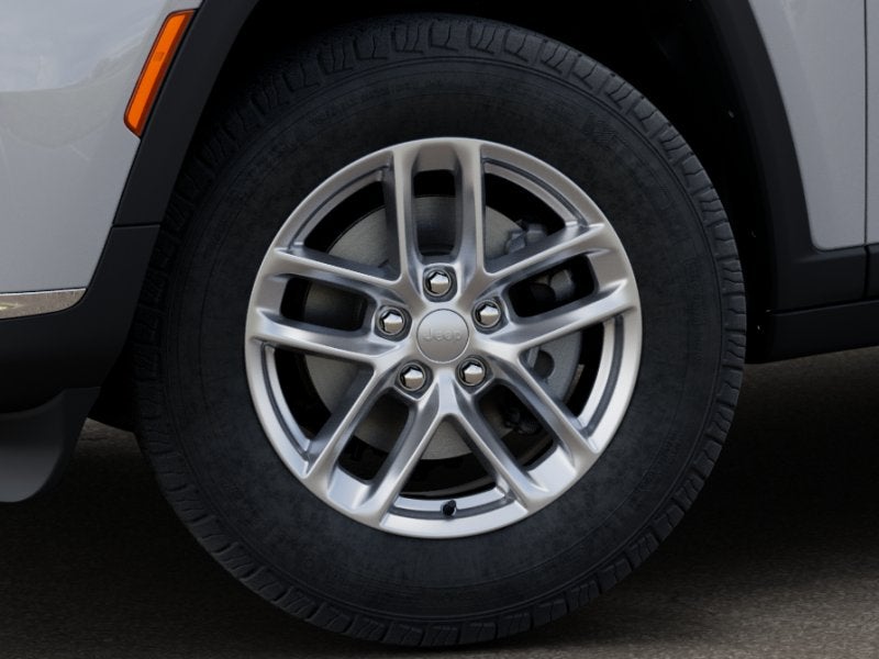2025 Jeep Grand Cherokee L GRAND CHEROKEE L LAREDO X 4X2