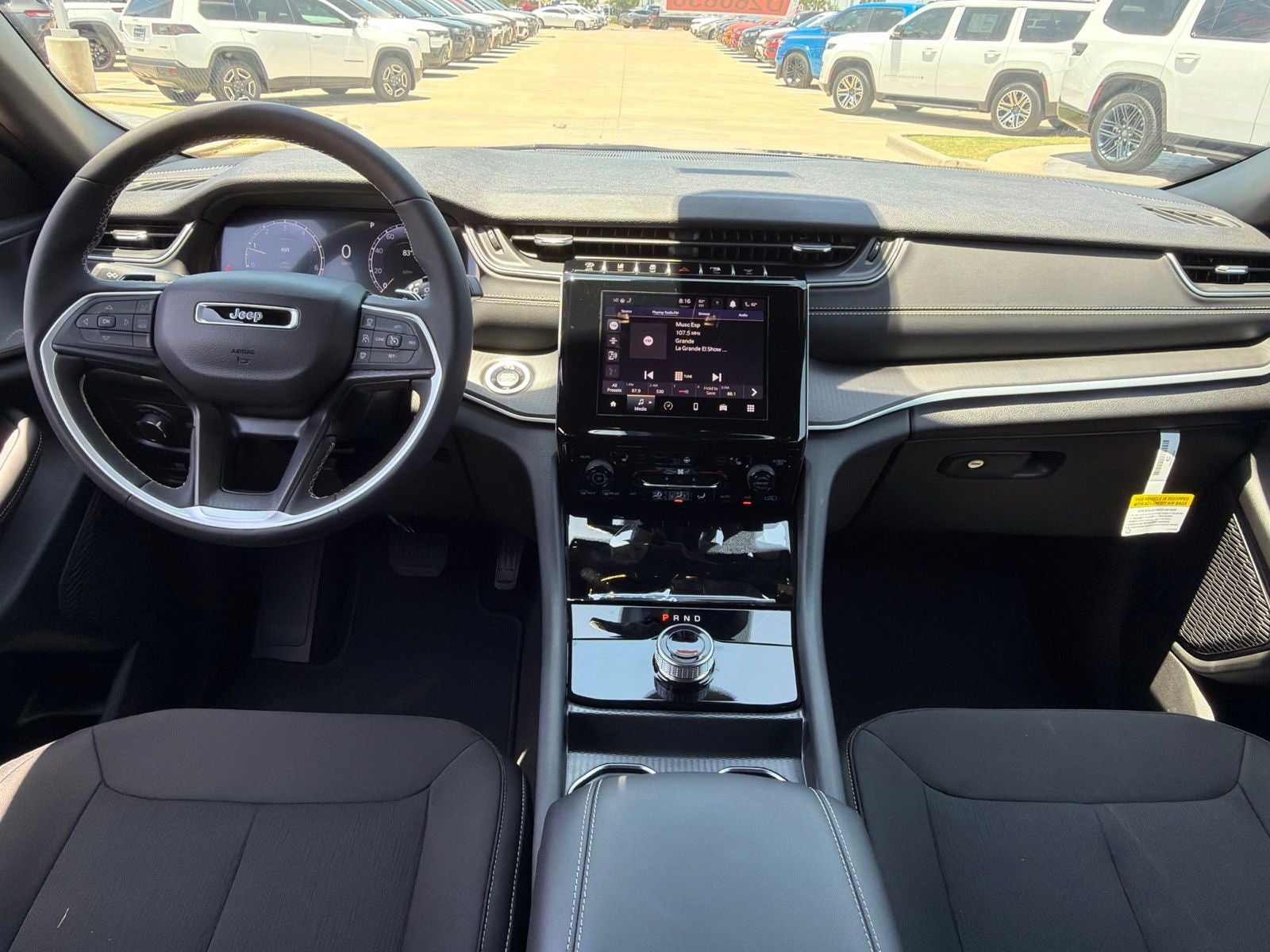 2026 Jeep Grand Cherokee L GRAND CHEROKEE L LAREDO X 4X2