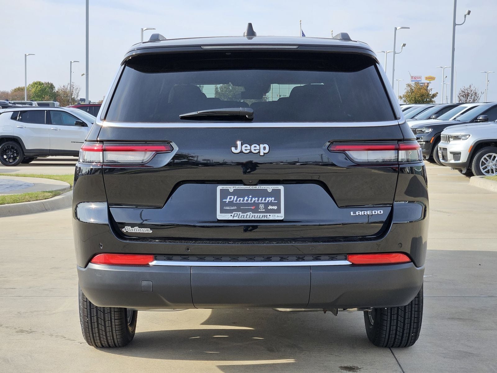 2025 Jeep Grand Cherokee L GRAND CHEROKEE L LAREDO X 4X2