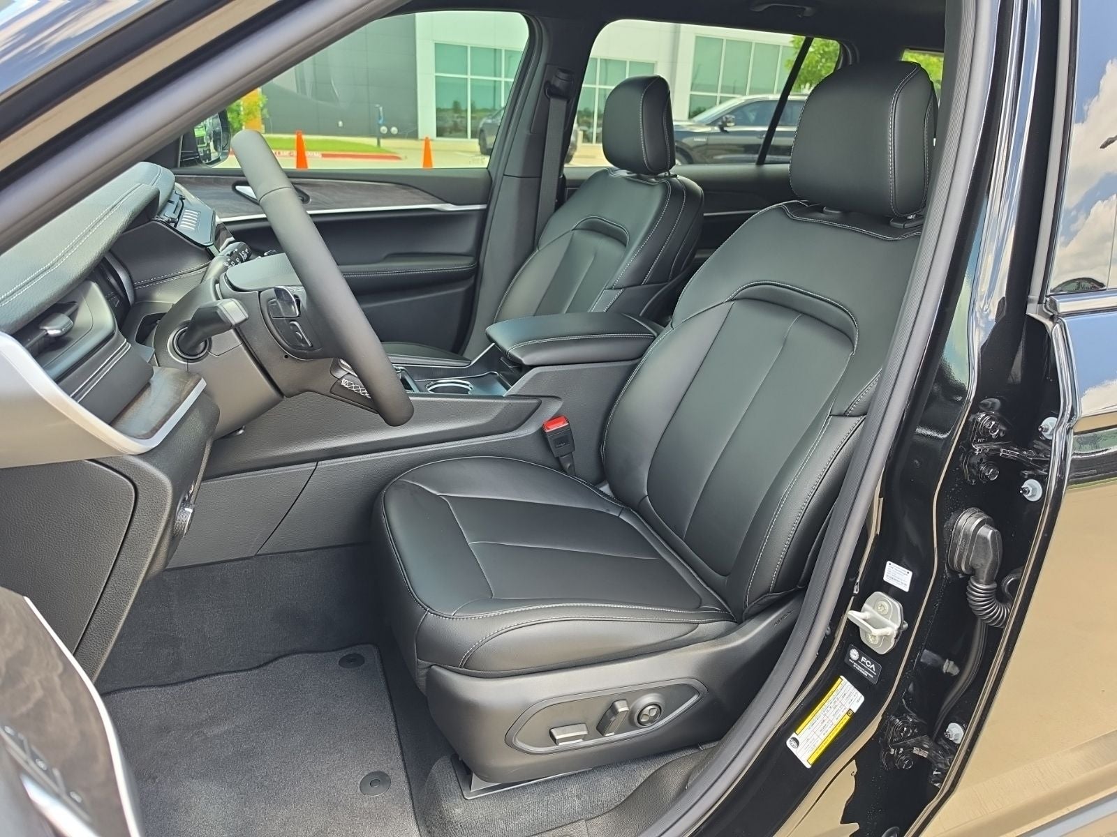 2026 Jeep Grand Cherokee L GRAND CHEROKEE L LIMITED 4X2