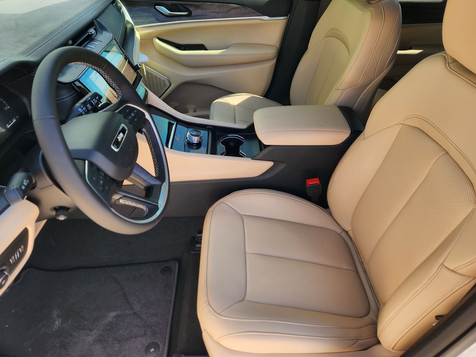 2026 Jeep Grand Cherokee L GRAND CHEROKEE L LIMITED 4X2