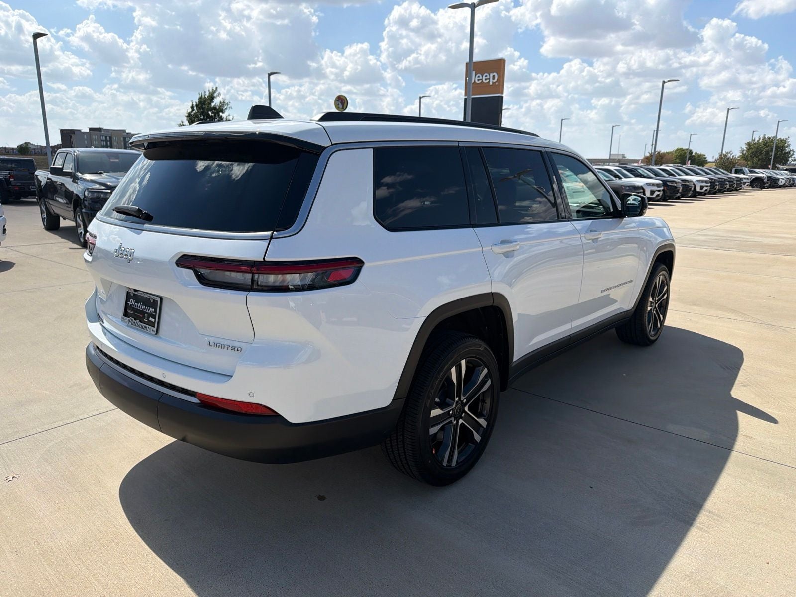 2027 Jeep Grand Cherokee L Limited