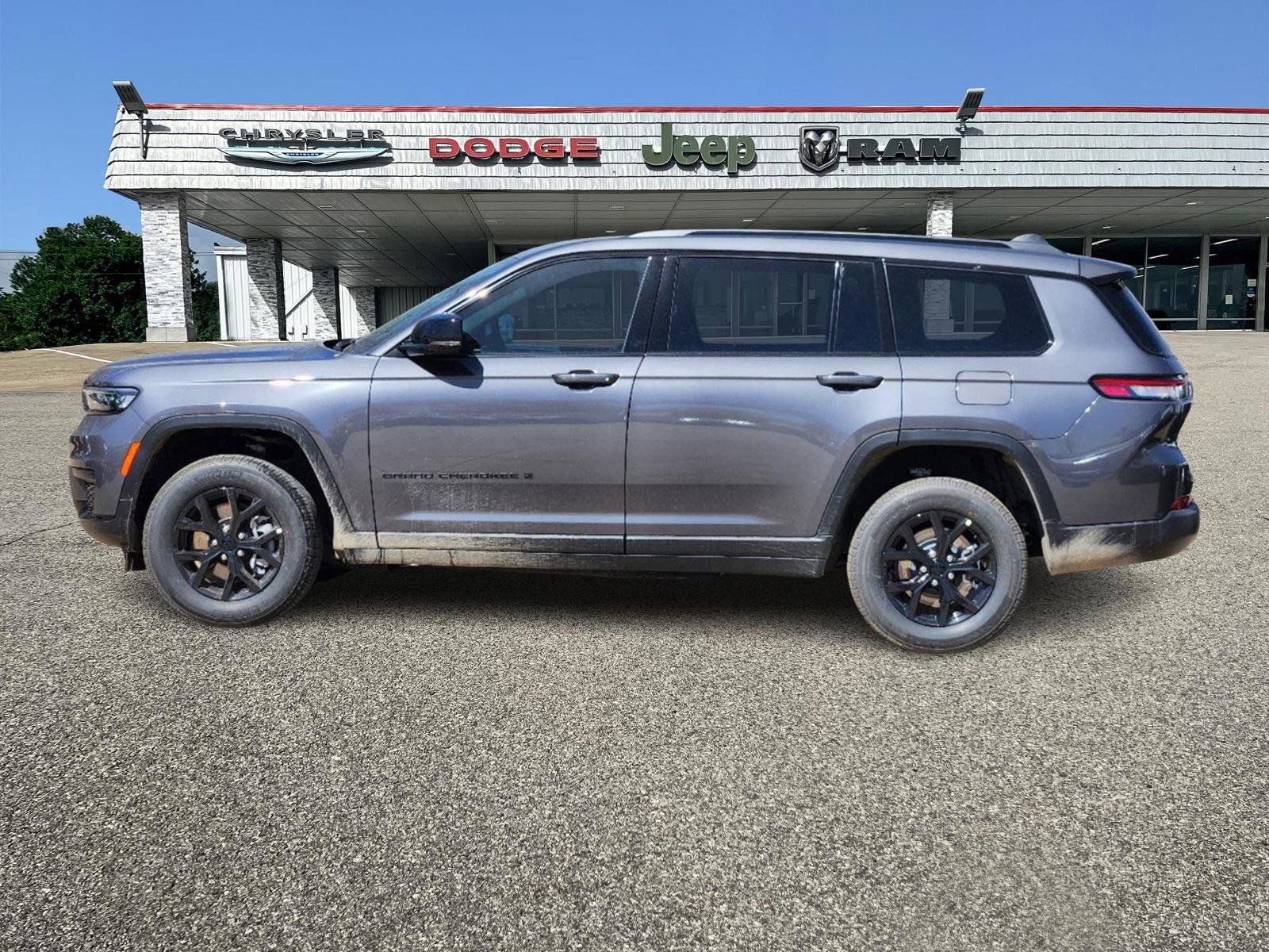 2025 Jeep Grand Cherokee L Laredo
