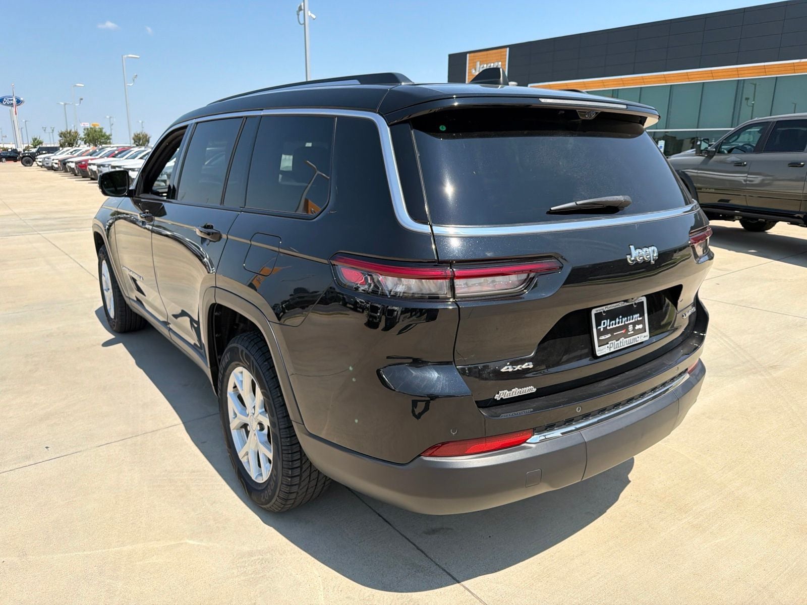 2023 Jeep Grand Cherokee L Limited 4x4