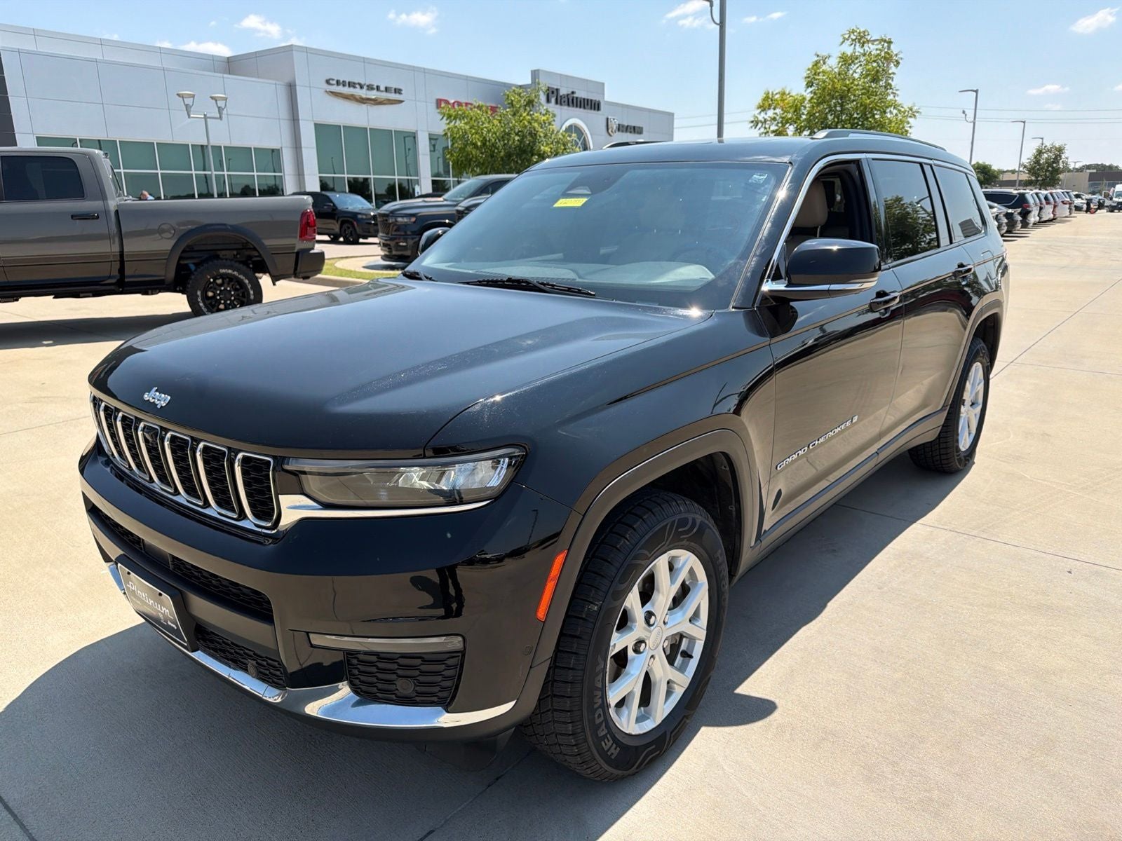 2023 Jeep Grand Cherokee L Limited 4x4
