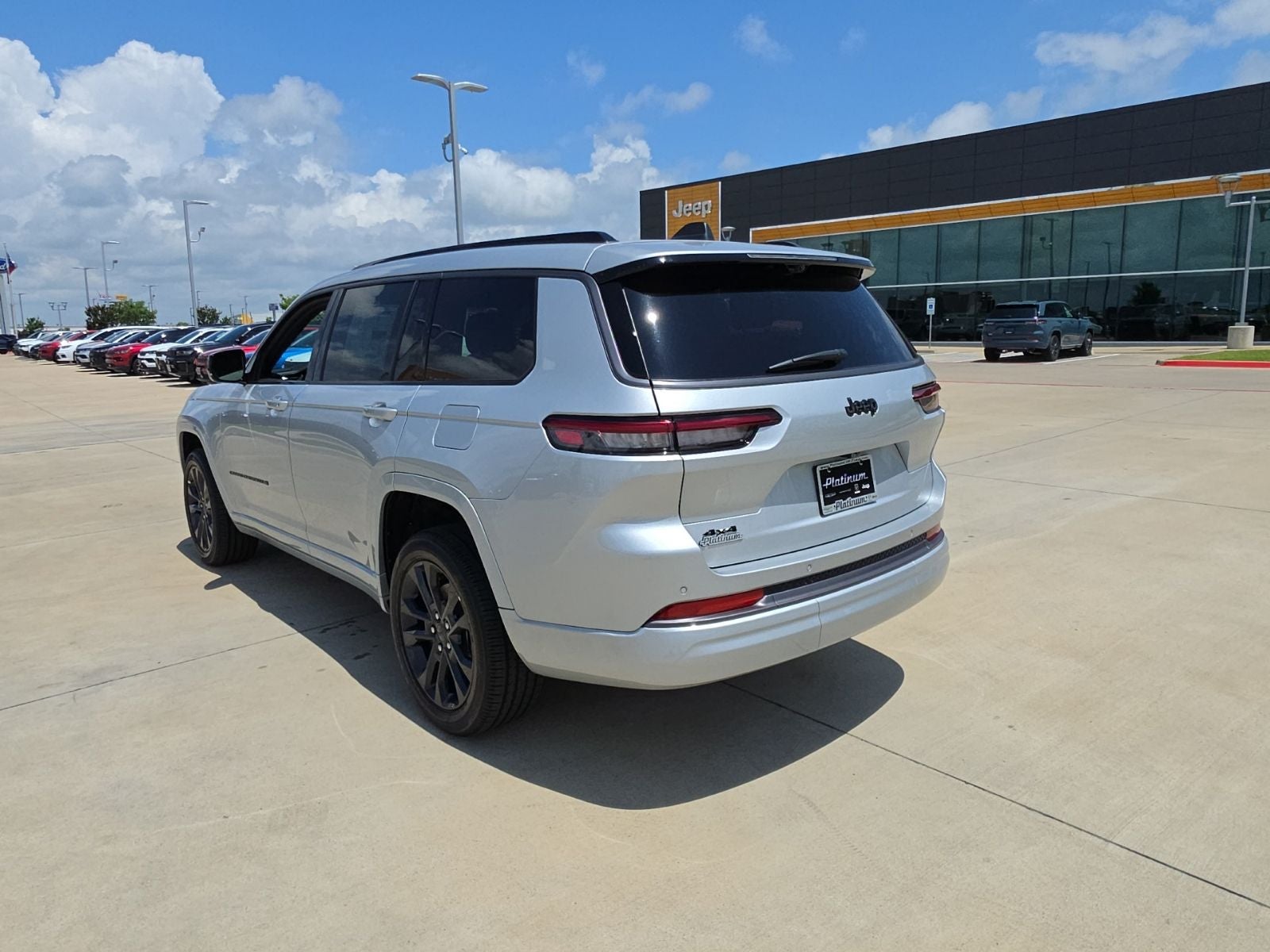 2026 Jeep Grand Cherokee L GRAND CHEROKEE L LIMITED RESERVE 4X4